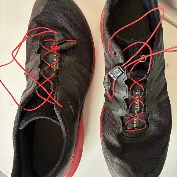 Salomon Men's Black and Red sense ride 4 Trail Shoes - Picture 3 of 7